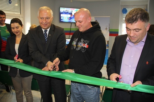 Kibice nie tylko kibicują