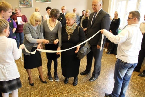 Jutrzenka w nowej siedzibie