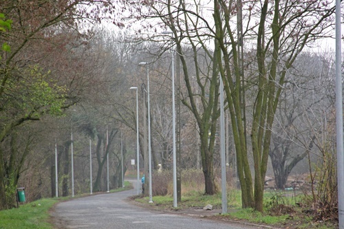 Nowe oświetlenie na al. Zwycięstwa