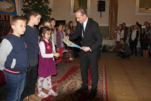 Wyczarowali ponad 300 szopek