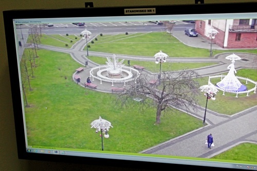 Wandale niszczą świąteczne iluminacje