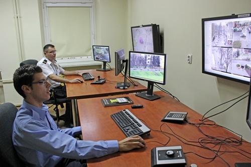 Wandale niszczą świąteczne iluminacje