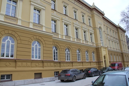 Gmach Zespołu Szkół Elektryczno-Mechanicznych - perełka w centrum miasta