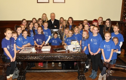 &bdquo;Złote Dzieci&rdquo; pojadą do Paryża