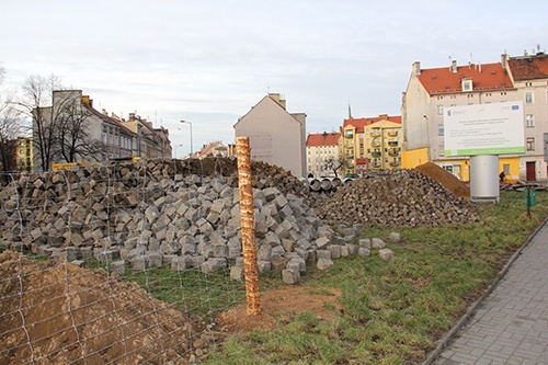 Legnica upamiętnia gehennę Sybirak&oacute;w