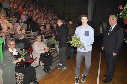 Legniczanie &ndash; legniczankom  w niezapomniany sobotni wiecz&oacute;r