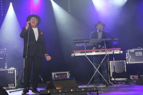 Legniczanie &ndash; legniczankom w niezapomniany sobotni wiecz&oacute;r