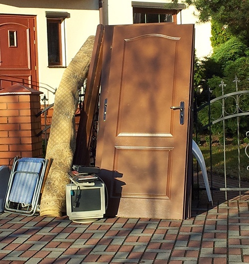 Wkrótce wystawka odpadów wielkogabarytowych  oraz sprzętu rtv i agd 3