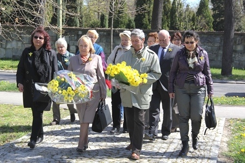 W hołdzie bohaterom Powstania w Getcie Warszawskim 4