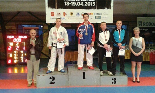 Popis legnickich zawodnik&oacute;w Taekwon-do 2
