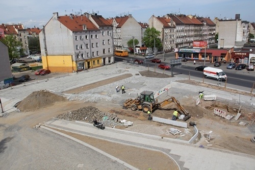 Pomnik Zesłańcom Sybiru nabiera kształtu 7