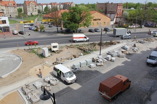 Pomnik Zesłańcom Sybiru nabiera kształtu 12