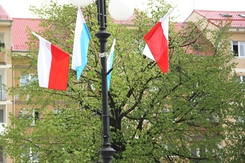 100 metr&oacute;w biało-czerwonej na Święto Flagi 5