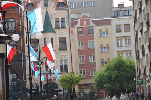 100 metr&oacute;w biało-czerwonej na Święto Flagi 7