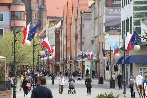 100 metr&oacute;w biało-czerwonej na Święto Flagi 9