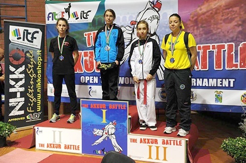 20 medali legnickich taekwondok&oacute;w 2