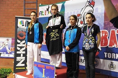 20 medali legnickich taekwondok&oacute;w 9