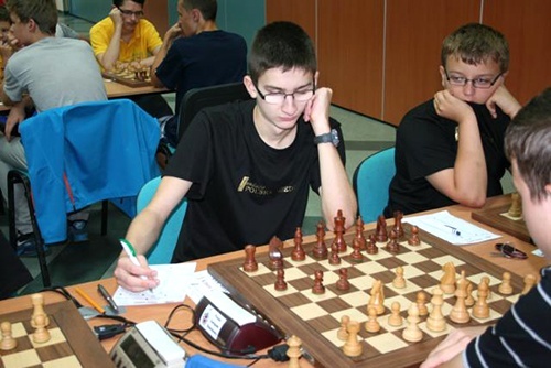 Młodzi legniccy szachiści znowu najlepsi na Dolnym Śląsku 3