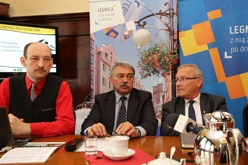 Taniej, szybciej, wygodniej. Zintegrowany bilet na kolej i komunikację miejską w Legnicy 14