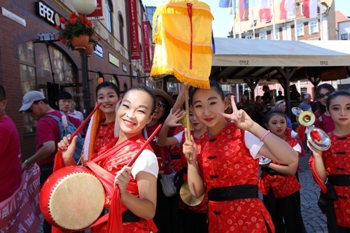 Kyczera oczarowała legniczan 1