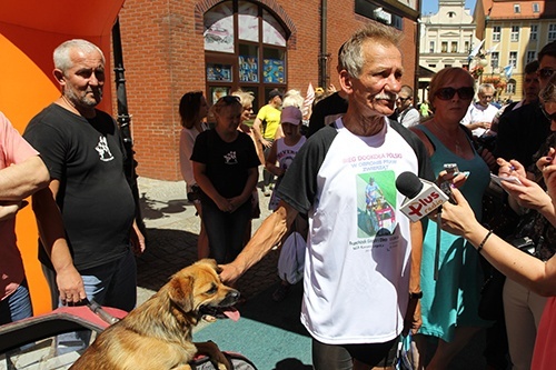 3200 kilometr&oacute;w w obronie praw zwierząt 14