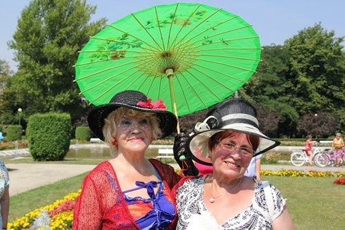 Senioralne lato w legnickim parku 10