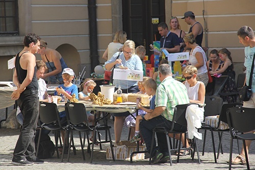 Warto stawiać na rodzinę  4
