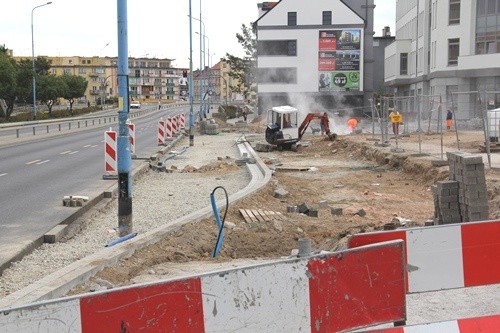 Wrocławska i Jordana &ndash; nowe drogi, parkingi i oświetlenie 2