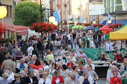 Tysiące legniczan świętowało Imieniny Ulicy 3