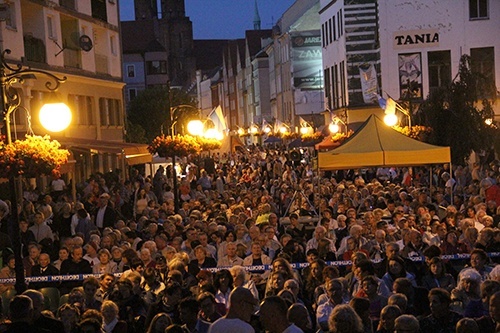 Tysiące legniczan świętowało Imieniny Ulicy 11