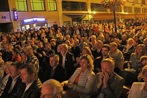 Tysiące legniczan świętowało Imieniny Ulicy 18