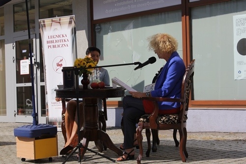 Legniczanie wzięli udział w Narodowym Czytaniu &bdquo;Lalki&rdquo; 6