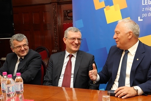 Polak, Węgier – dwa bratanki 5 7
