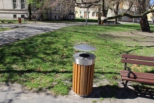 nowe kosze na smieci