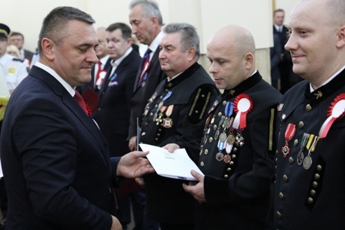 odznaczenia niepodleglosciowe