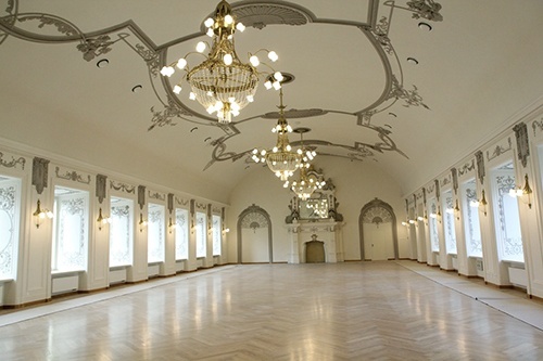 Fundacja KGHM Polska Miedź wspiera rewaloryzację Akademii Rycerskiej 2