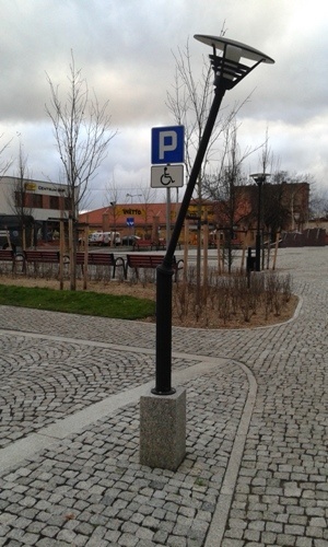 latarnie wandale plac sybirakow