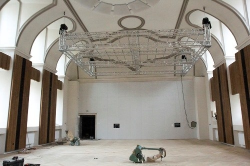 Koncertowa sala Akademii Rycerskiej blisko, coraz bliżej 2