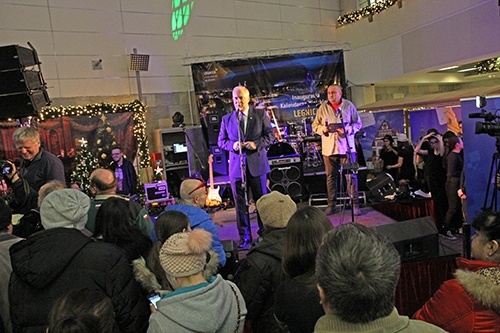 Legnicki kalendarz 2016 trafił do mieszkańc&oacute;w 1