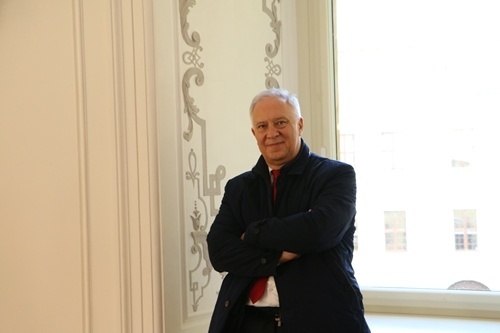 W Akademii Rycerskiej koniec wieńczy dzieło 7a