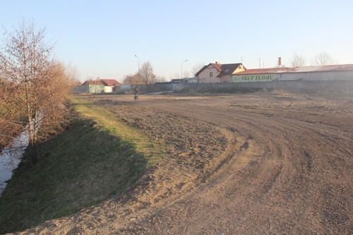 ulica zlota utwardzona