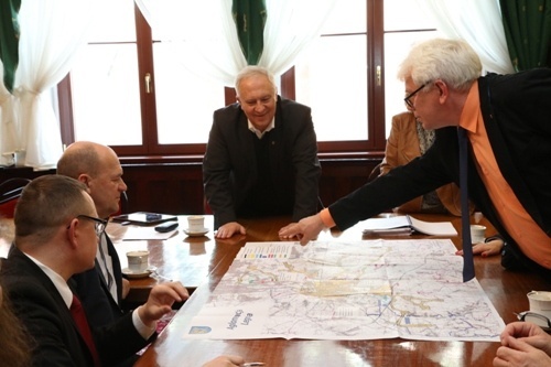 korekta palnu aglomeracja legnica