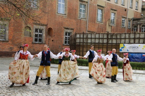 zesp&oacute;ł pieśni i tańca ziemi legnickiej