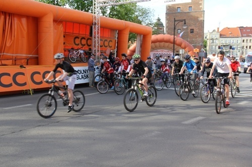 grody piastowskie w legnicy