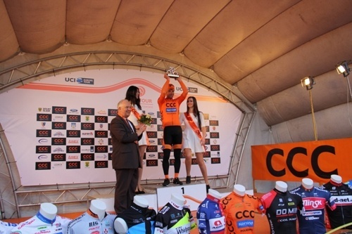 grody piastowskie w legnicy