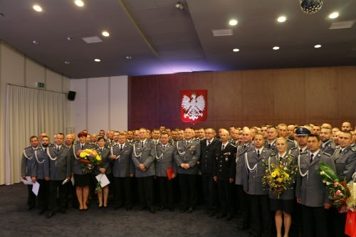 zdjęcie grupowe policjantów