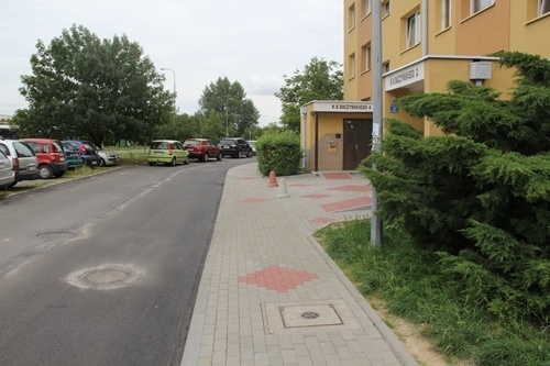 nowe chodniki na p[iekarach