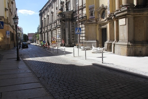 przebudowa chodnika kosciol sw.Jana