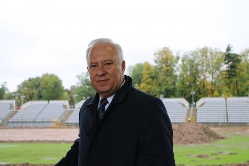tadeusz krzakowski prezydent legnicy