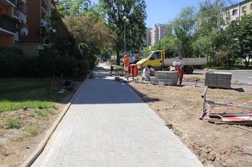 chodniki piekary